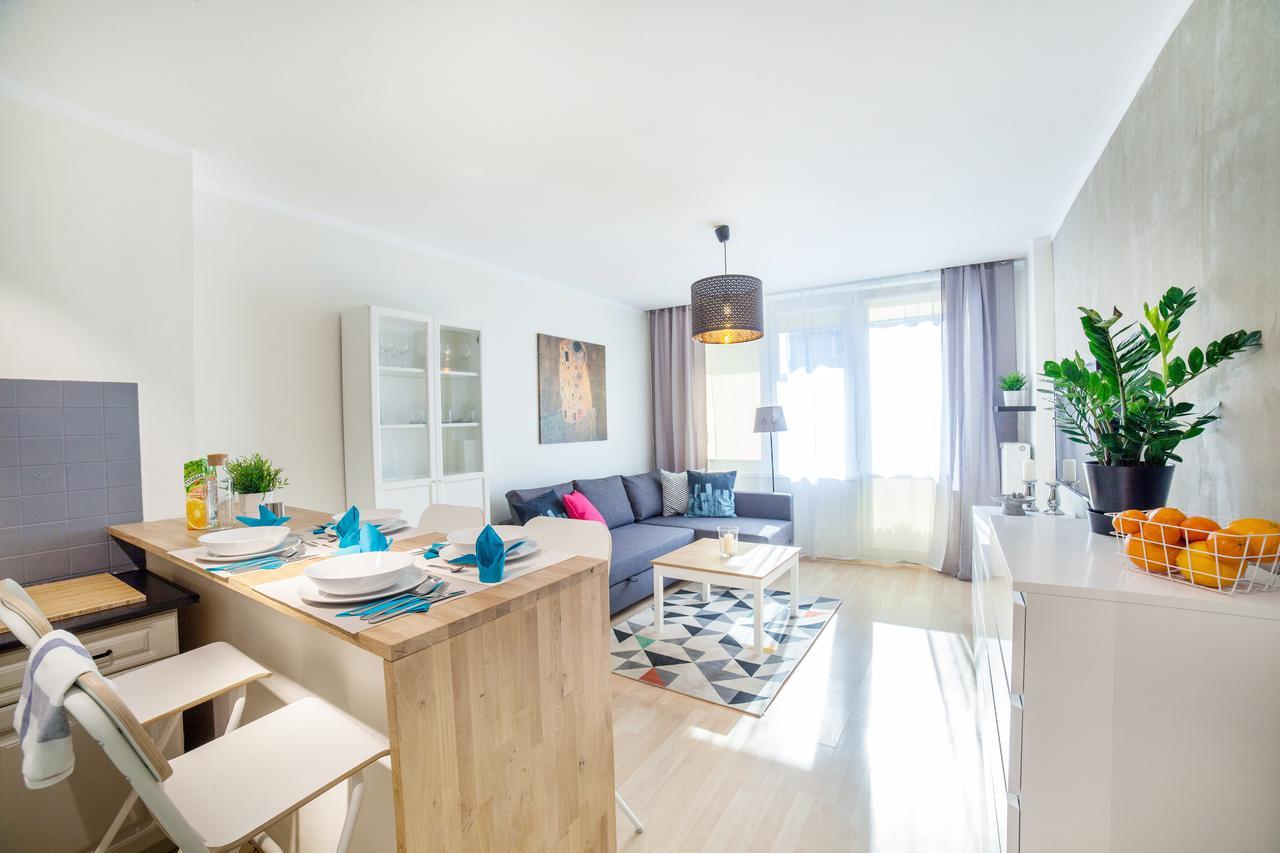 Apartments Dexter Warsaw By Noclegi Renters Exterior photo