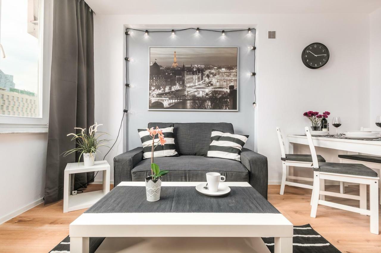 Apartments Dexter Warsaw By Noclegi Renters Exterior photo